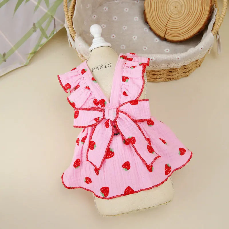 Dog Strawberry Dress Puppy Summer Clothes Luxury Dog Skirt Pet Dog Apparel Bow Dog Suspenders Chihuahua Bichon Girls Dog Costume